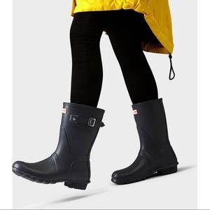 Hunter Women’s original short rain boot